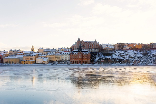 MEDELTIDSSTADEN VISBY PÅ GOTLAND ÄR SOM HÄMTAD UR EN SAGA
